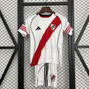 Conjunto Arsenal Home 25/26