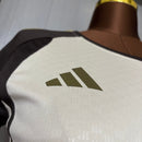 Camisa Flamengo Treino Comissão 2026 - Feminina Bege