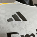 Camisa Real Madrid Titular 2025/26 - Versão Jogador Branco e Dourado
