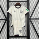 Conjunto West Ham 25/26 - Branca